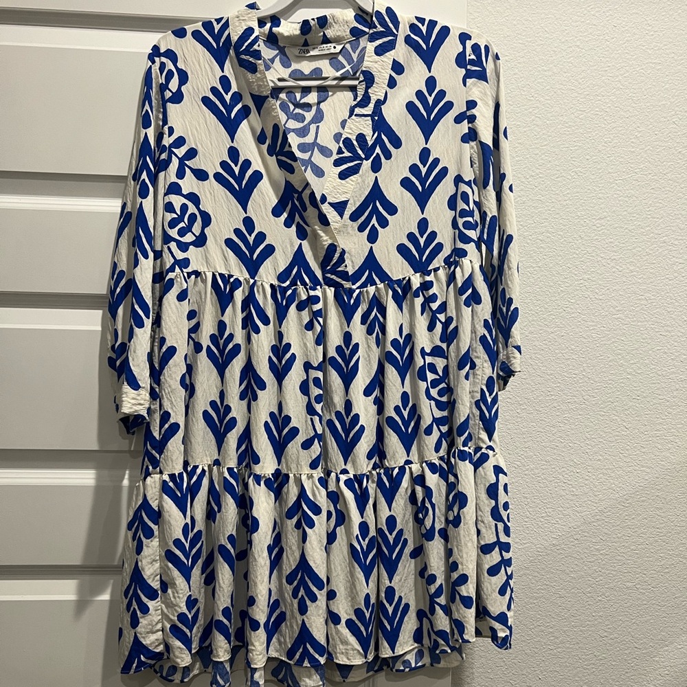 Two ZARA dresses size Medium